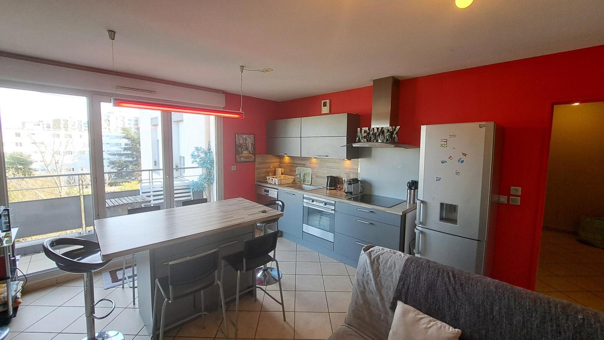 Appartement Cosy 3 Pieces Avec Garage Privatif Saint-Priest  Esterno foto